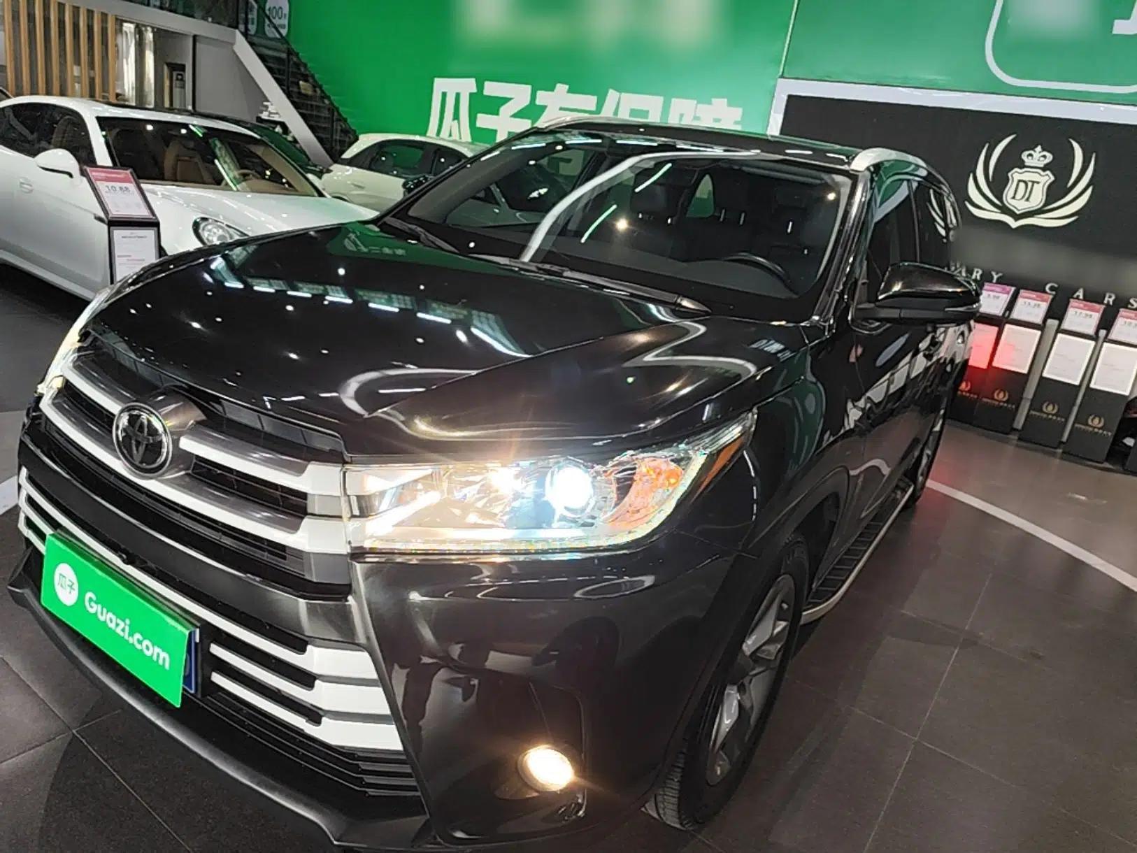 Toyota Highlander 2018 2.0T Four-Wheel Drive Luxury Version 7 Seats China VI Standard — миниатюра 1