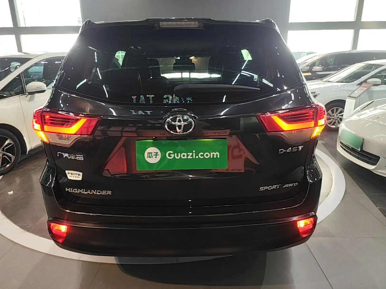 Toyota Highlander 2018 2.0T Four-Wheel Drive Luxury Version 7 Seats China VI Standard — миниатюра 5