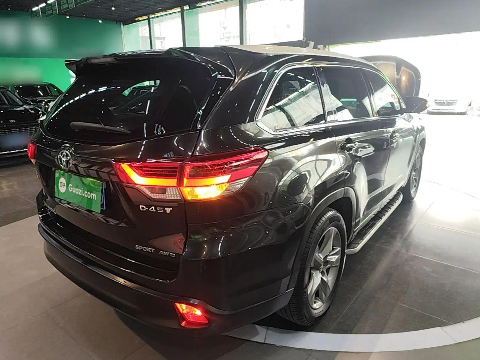 Toyota Highlander 2018 2.0T Four-Wheel Drive Luxury Version 7 Seats China VI Standard — миниатюра 6