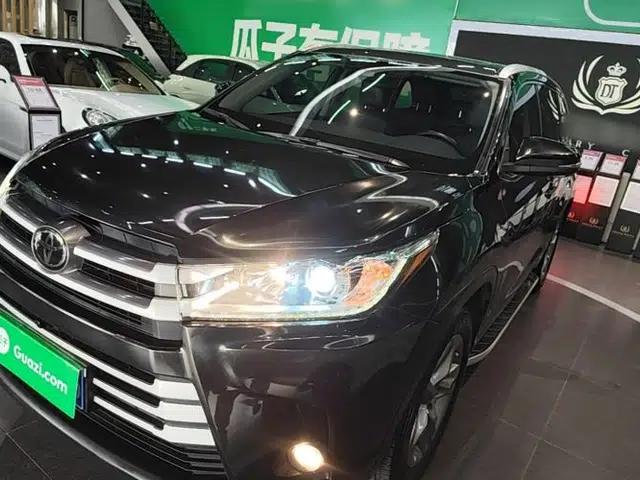 Toyota Highlander 2018 2.0T Four-Wheel Drive Luxury Version 7 Seats China VI Standard