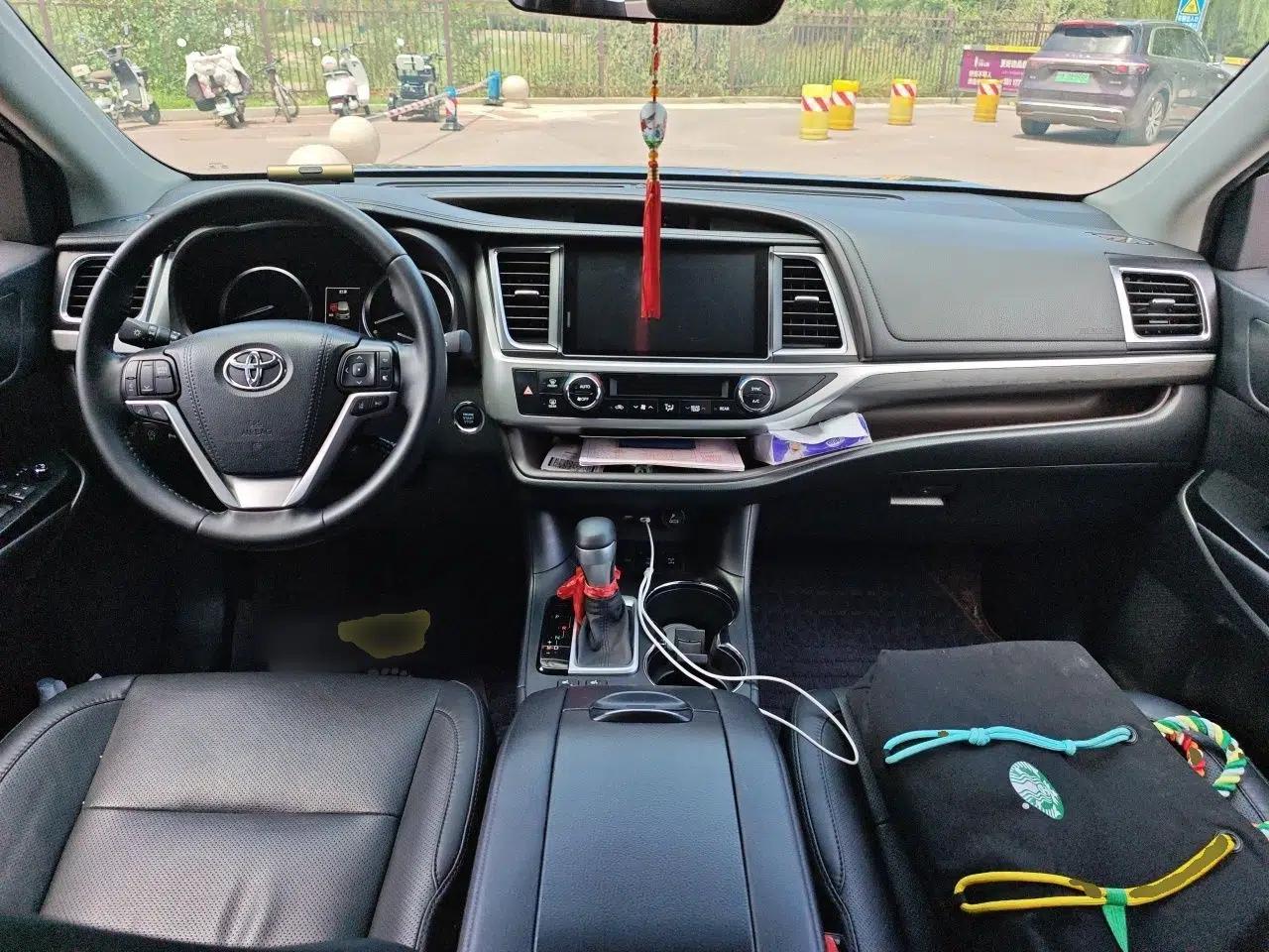 Toyota Highlander 2021 2.0T Four-Wheel Drive Prestige Version 7 Seats — миниатюра 9