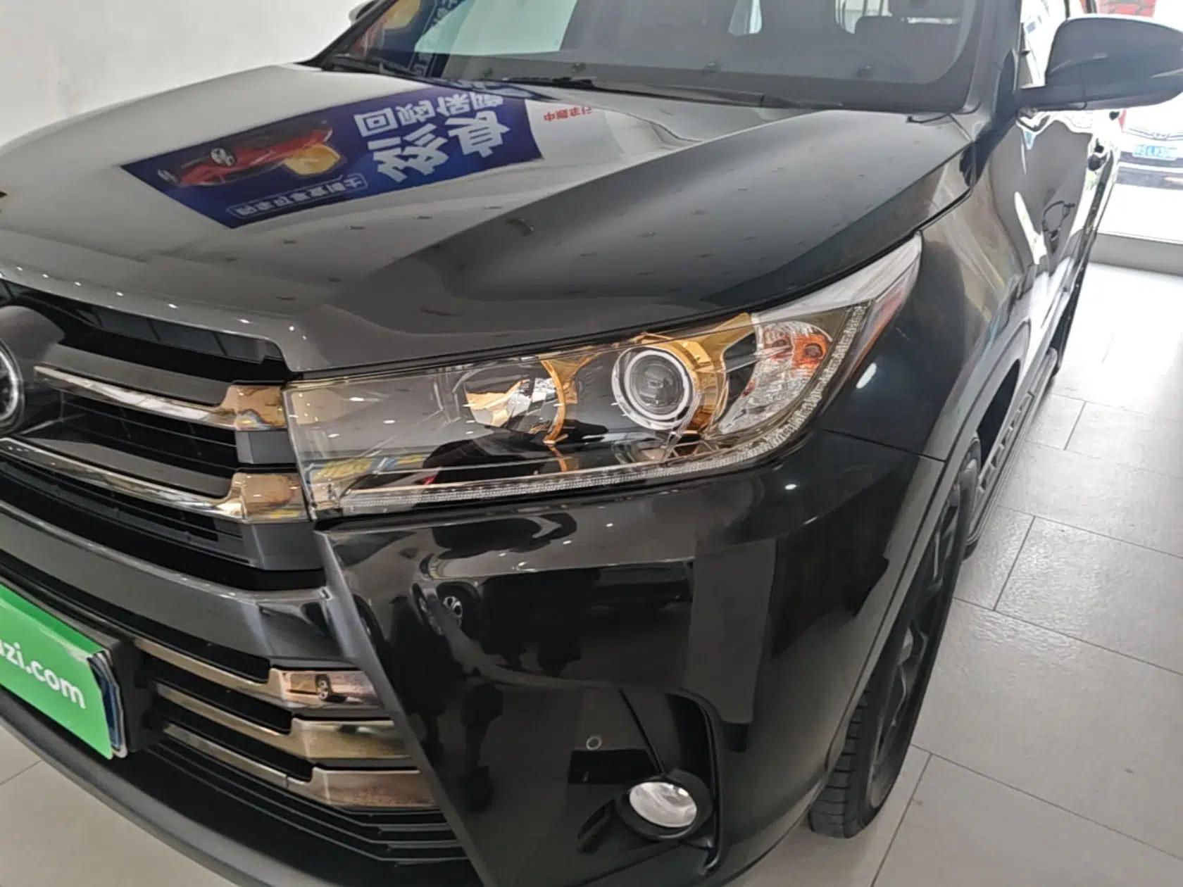 Toyota Highlander 2018 2.0T Four-Wheel Drive Knight Edition 7 Seats China VI Standard — миниатюра 8