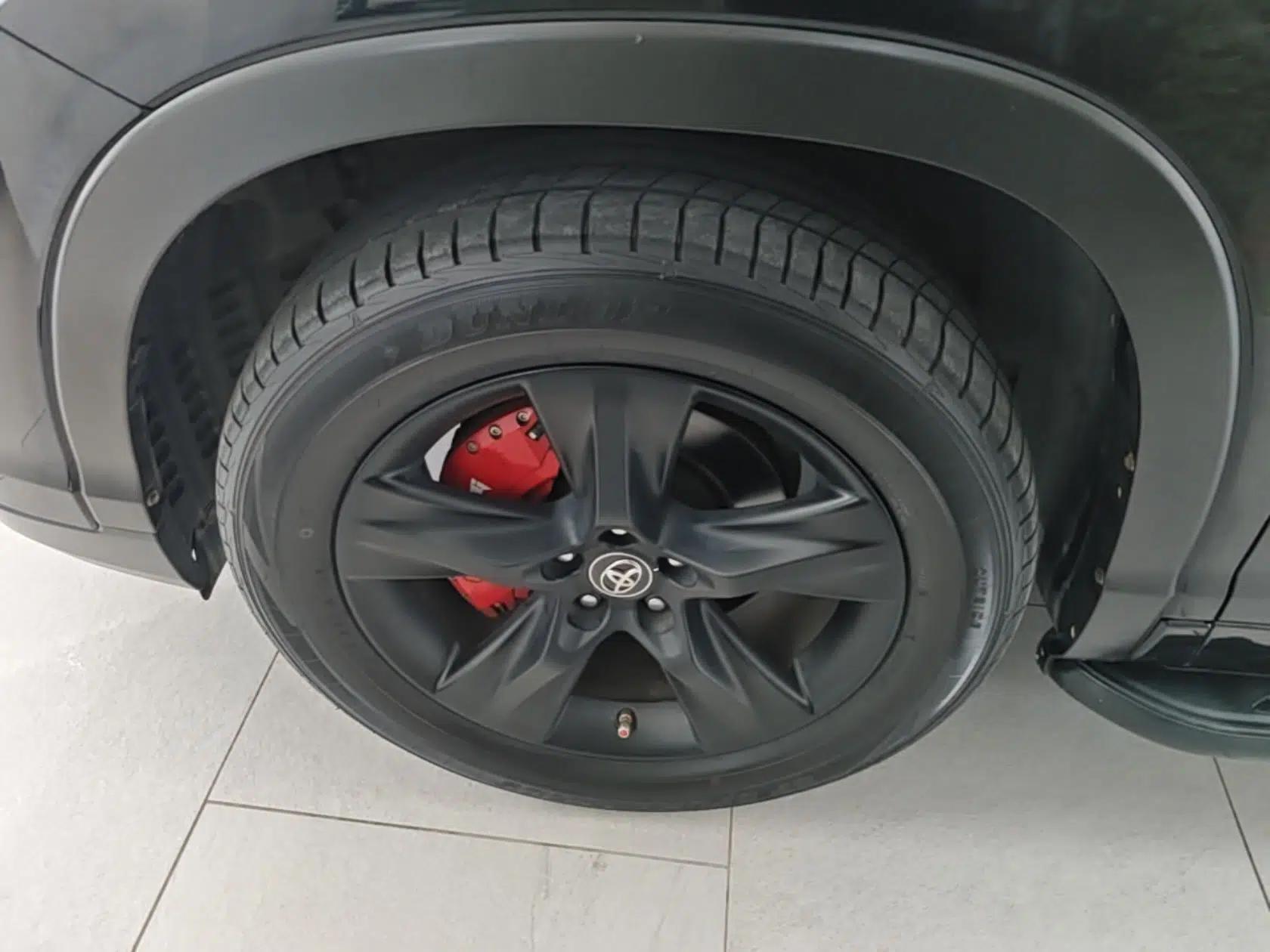 Toyota Highlander 2018 2.0T Four-Wheel Drive Knight Edition 7 Seats China VI Standard — миниатюра 10