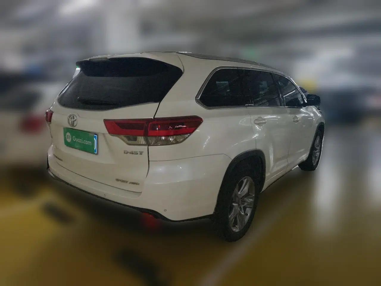 Toyota Highlander 2018 2.0T Four-Wheel Drive Luxury Edition 7 Seats China V Emission Standard — миниатюра 6