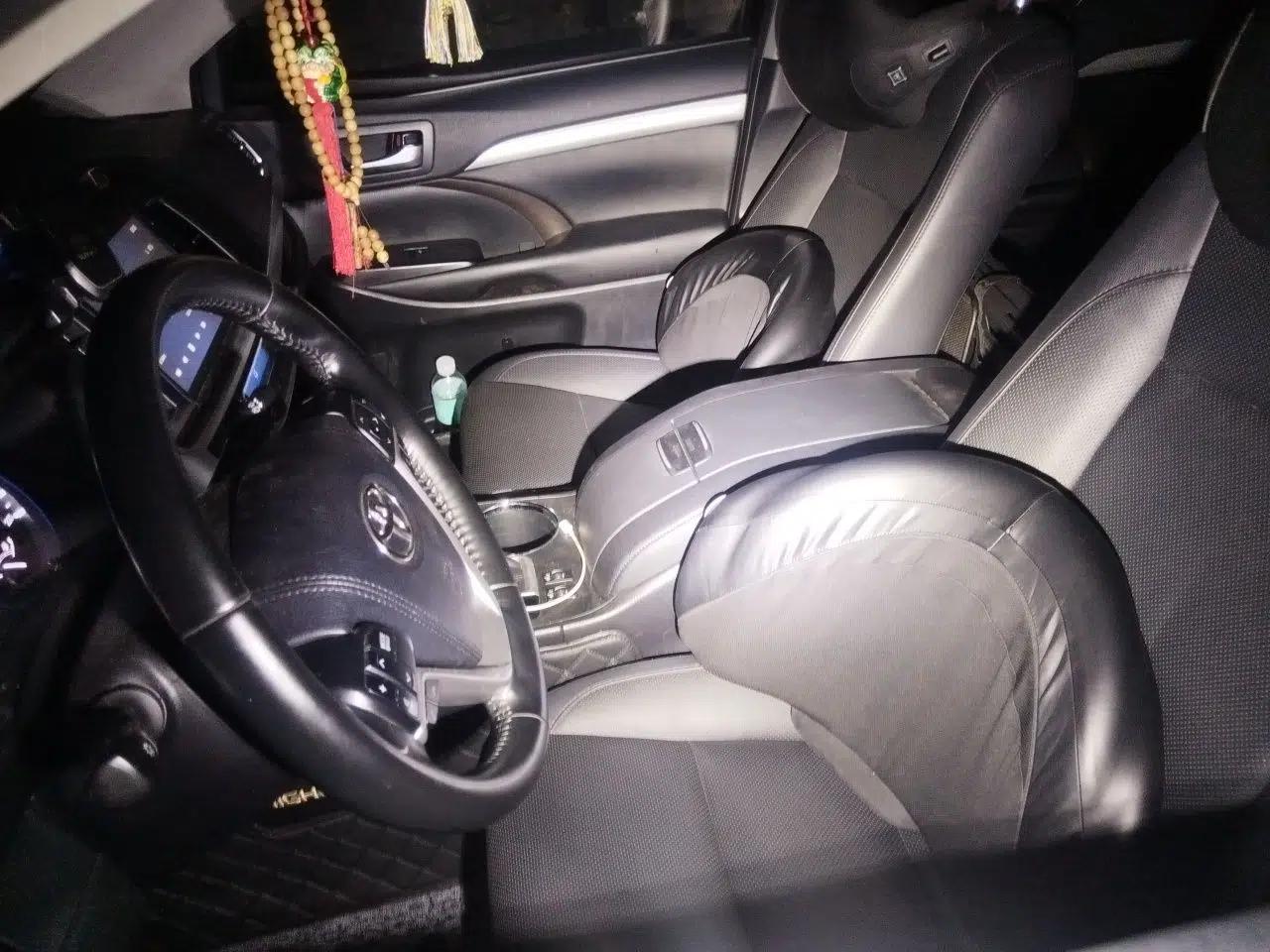 Toyota Highlander 2018 2.0T Four-Wheel Drive Prestige Version 7 Seats China VI Standard — миниатюра 15