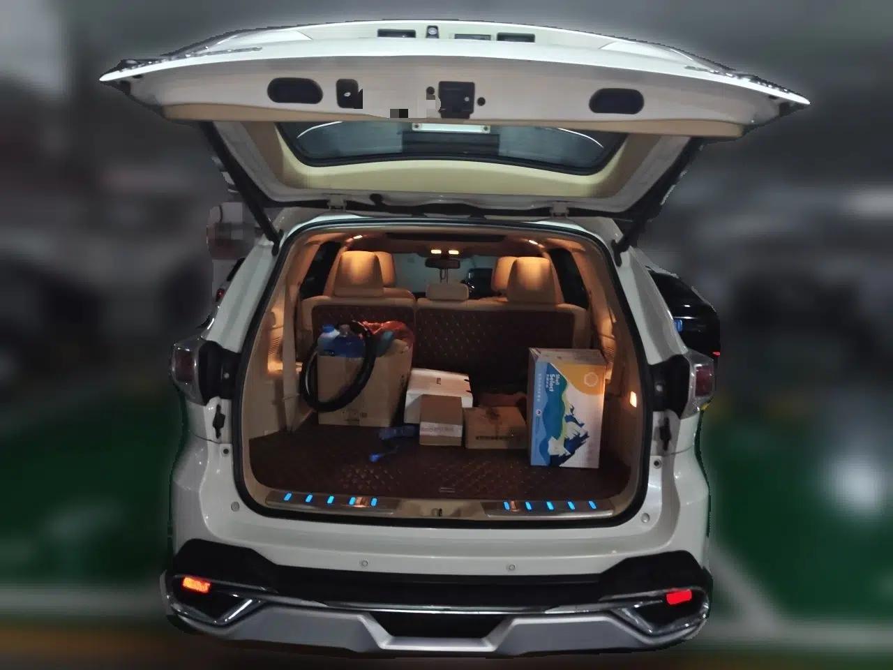 Toyota Highlander 2015 3.5L 4x4 Luxury Edition 7-seater — миниатюра 19