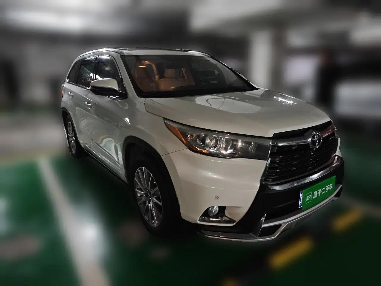 Toyota Highlander 2015 3.5L 4x4 Luxury Edition 7-seater — миниатюра 3