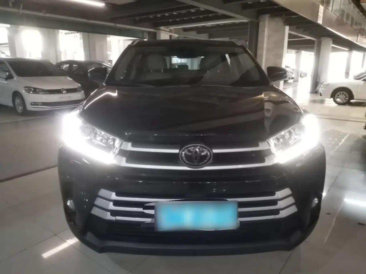 Toyota Highlander 2018 2.0T Four-Wheel Drive Luxury Version 7 Seats China VI Standard — миниатюра 2