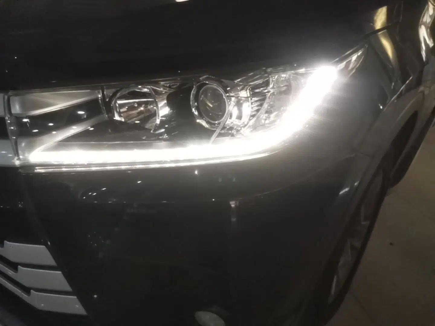 Toyota Highlander 2018 2.0T Four-Wheel Drive Luxury Version 7 Seats China VI Standard — миниатюра 8