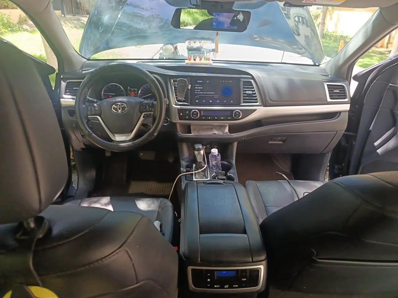 Toyota Highlander 2018 2.0T Four-Wheel Drive Prestige Version 7 Seats China VI Standard — миниатюра 9