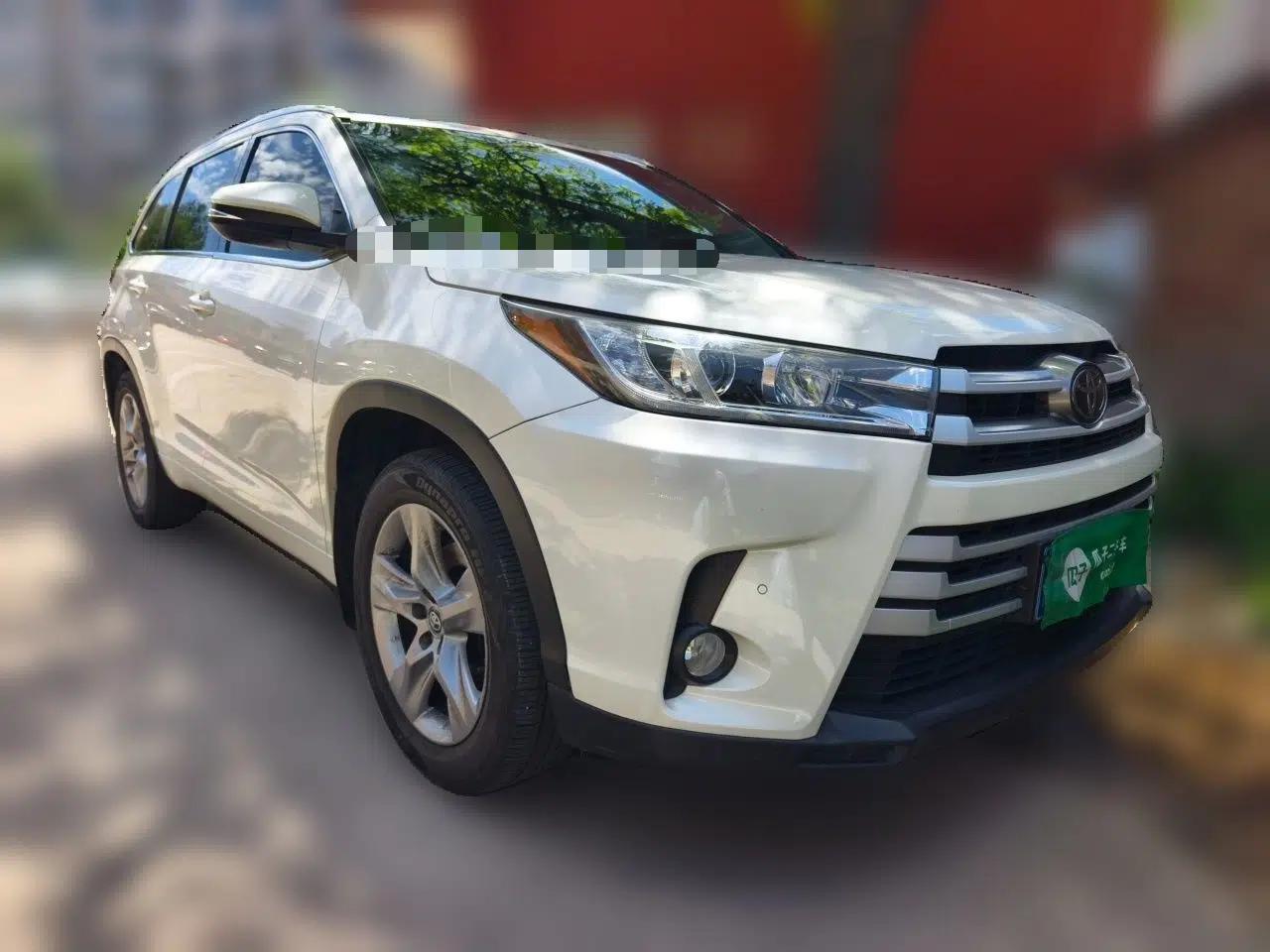 Toyota Highlander 2018 2.0T Four-Wheel Drive Luxury Edition 7 Seats China V Emission Standard — миниатюра 3