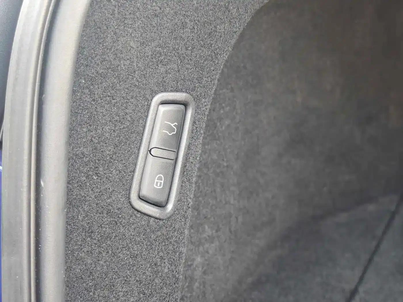 2021 Levante 3.0T Standard Edition — миниатюра 16