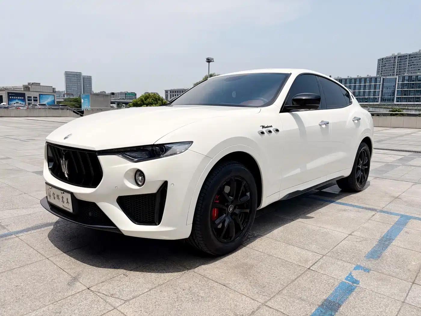 2021 Levante 3.0T Standard Edition — миниатюра 1