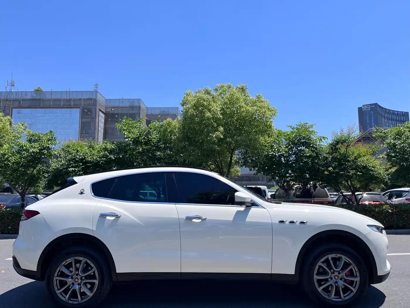 2021 Levante 3.0T Standard Edition — миниатюра 7