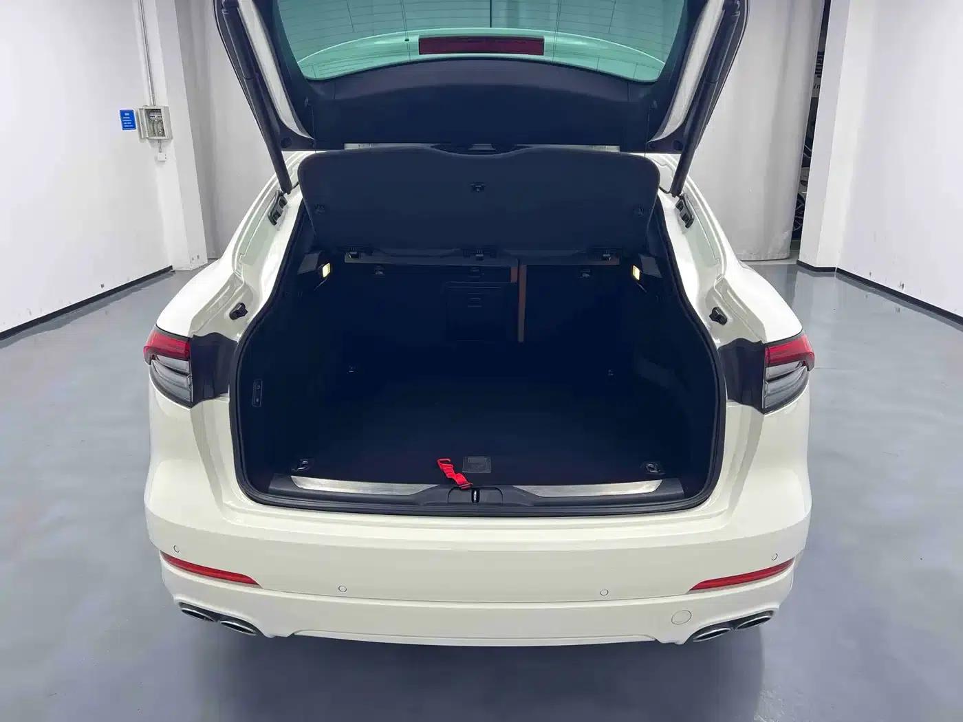 2022 Levante 2.0T GT Sport Edition — миниатюра 22