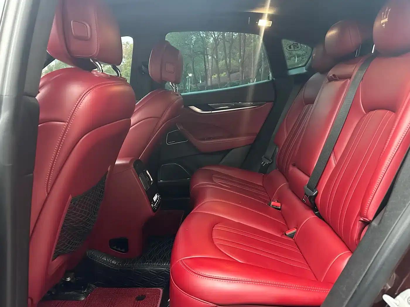 2016 Levante 3.0T Standard Edition — миниатюра 10