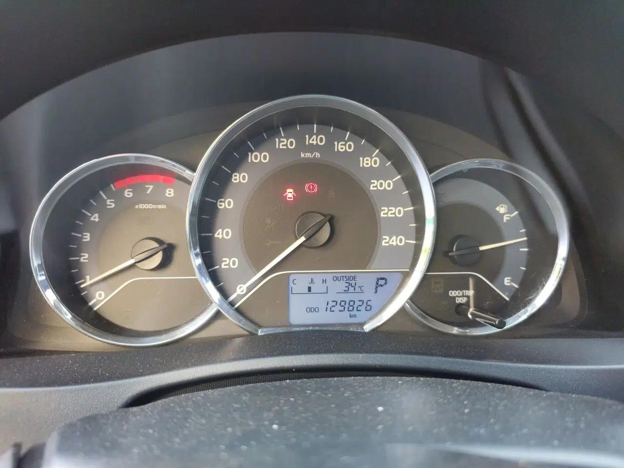 Toyota Levin 2017 Revised 185T CVT Elite Edition China V Standard — миниатюра 11