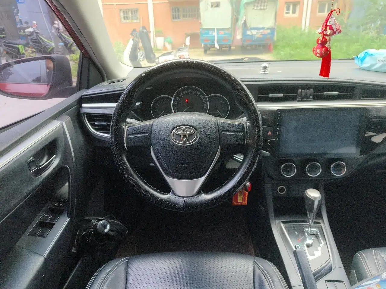 Toyota Levin 2014 1.6G CVT Elite Edition — миниатюра 10