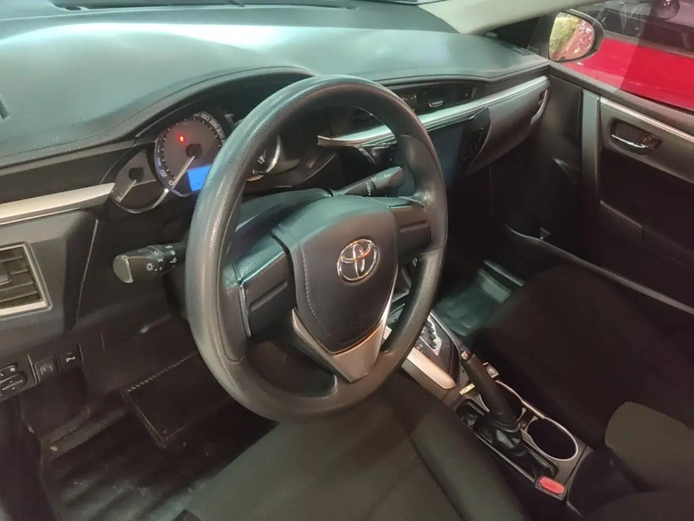 Toyota Levin 2016 1.6G CVT Elite Edition — миниатюра 13