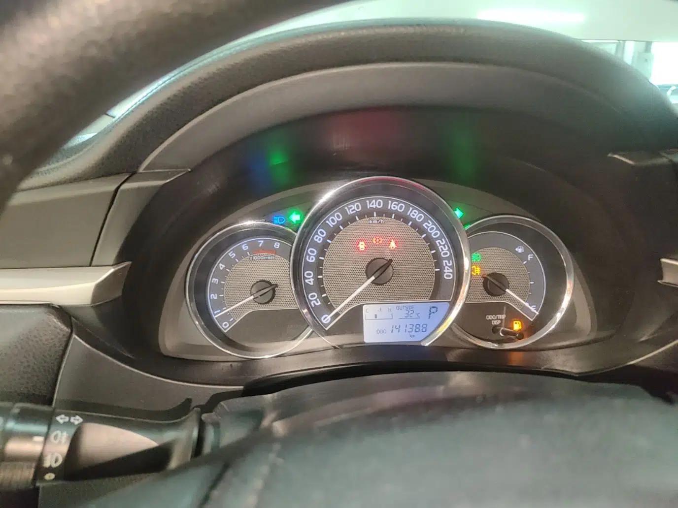 Toyota Levin 2016 1.6G CVT Elite Edition — миниатюра 14