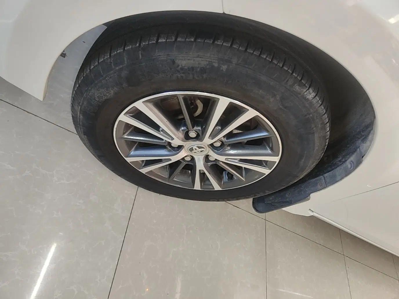 Toyota Levin 2016 1.6G CVT Elite Edition — миниатюра 10