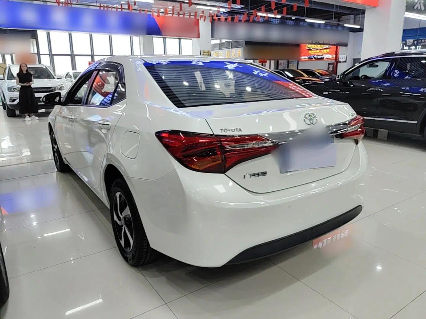 Toyota Levin 2017 Revised 1.8 GS CVT Elite Edition China V Standard — миниатюра 4