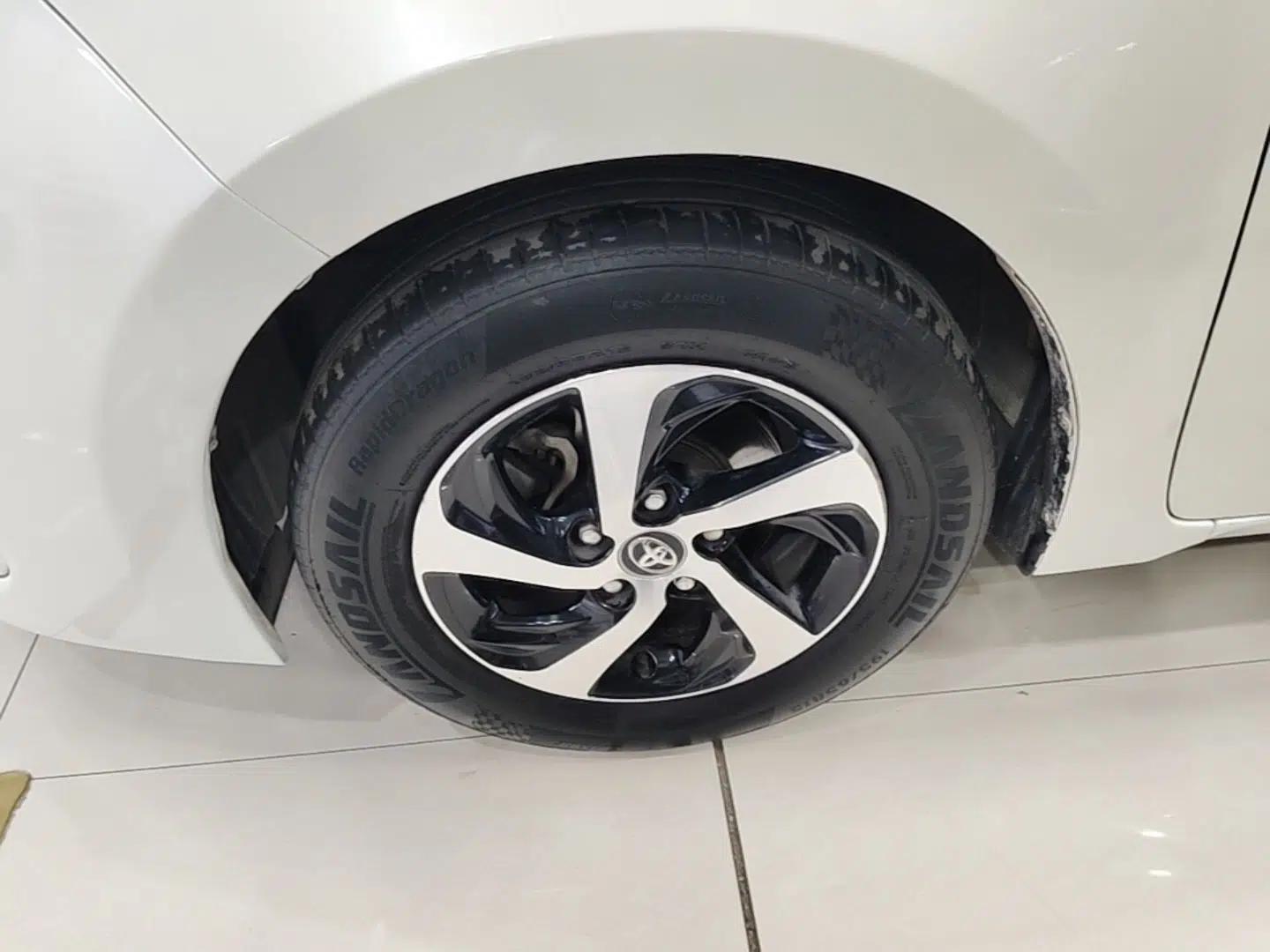 Toyota Levin 2017 Revised 1.8 GS CVT Elite Edition China V Standard — миниатюра 10