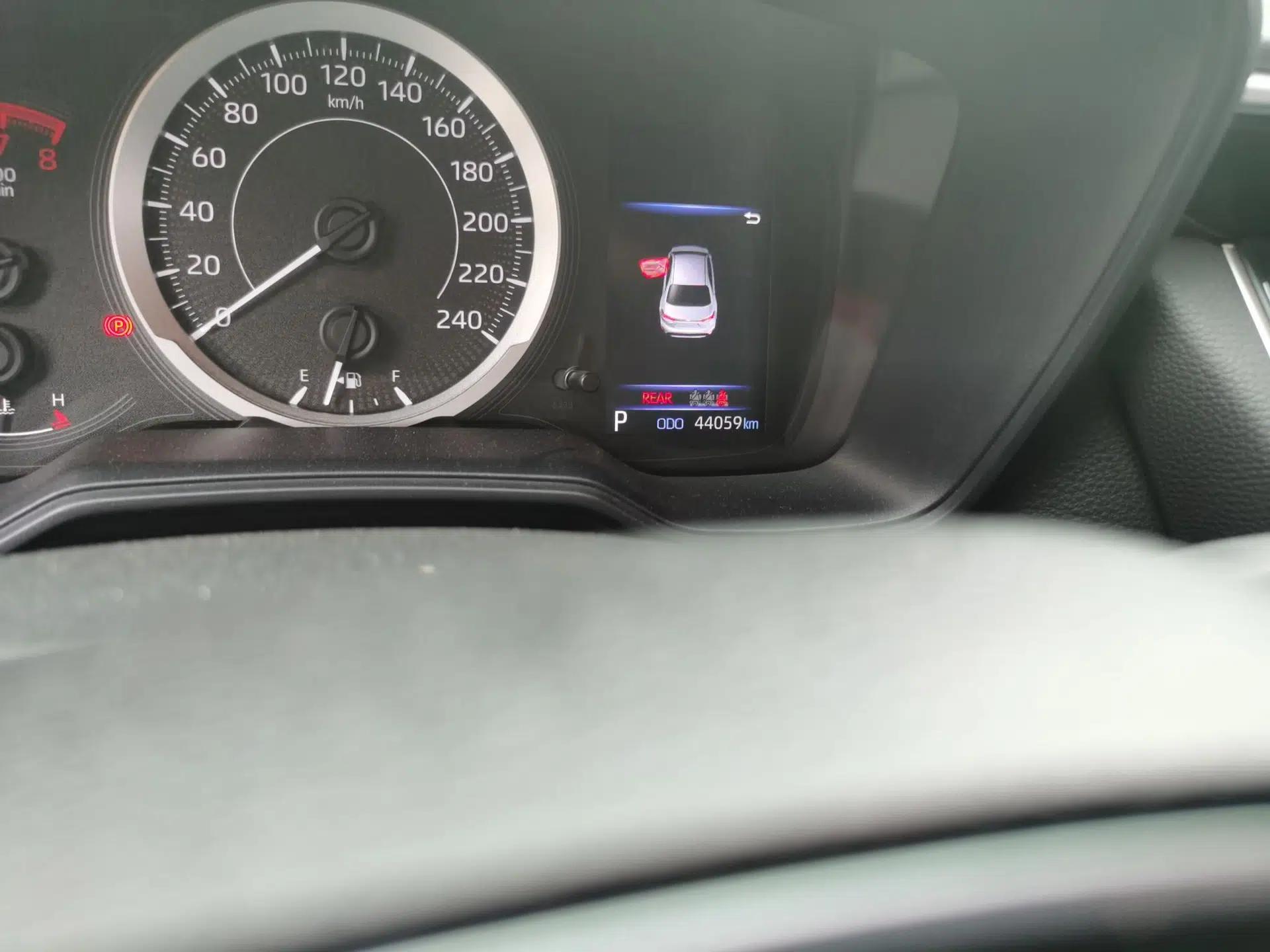 Toyota Levin 2019 185T CVT Luxury Edition China VI Standard — миниатюра 12