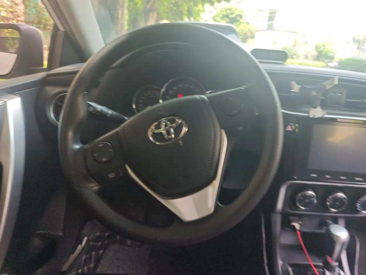 Toyota Levin 2017 Revised 185T CVT Elite Edition China V Standard — миниатюра 10