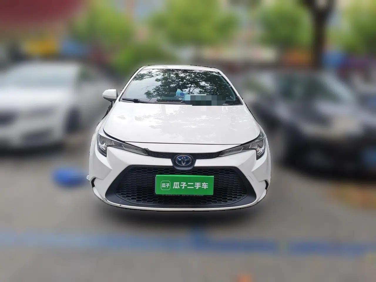 Toyota Levin 2021 Dual-Motor 1.8H E-CVT Leading Edition — миниатюра 2
