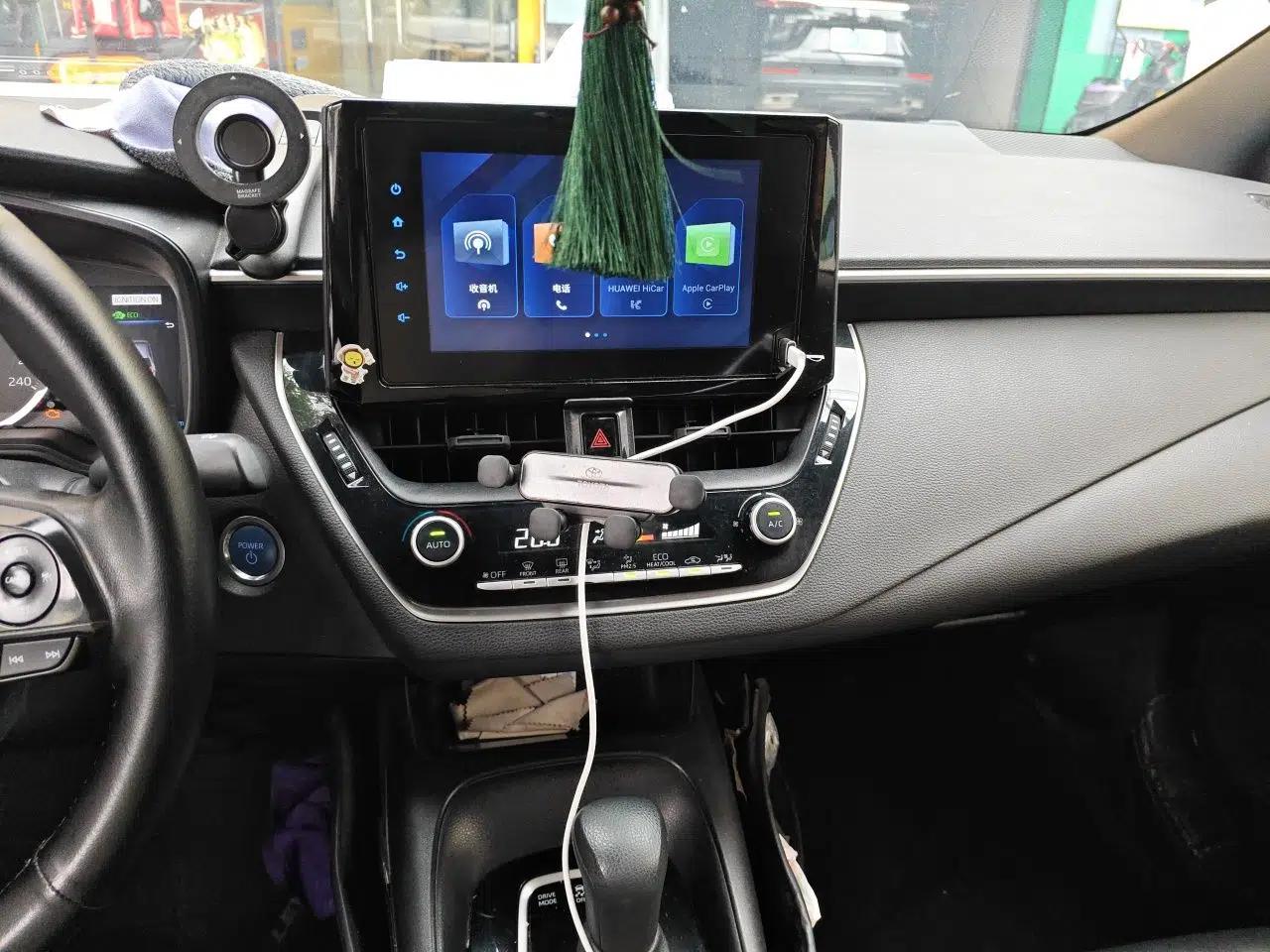 Toyota Levin 2021 Dual-Motor 1.8H E-CVT Leading Edition — миниатюра 13