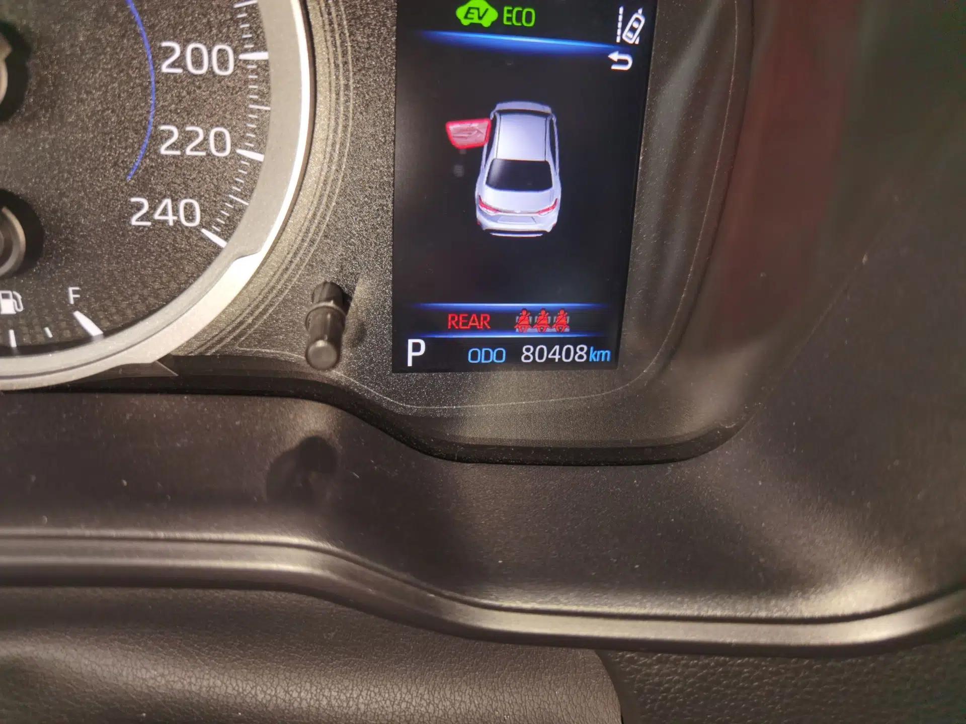 Toyota Levin 2019 Dual-Engine 1.8H E-CVT Sport Edition China VI Standard — миниатюра 12
