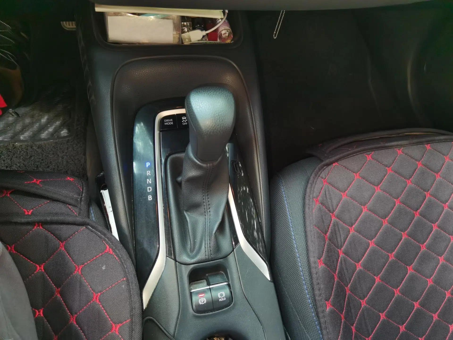 Toyota Levin 2019 Dual-Engine 1.8H E-CVT Sport Edition China VI Standard — миниатюра 14