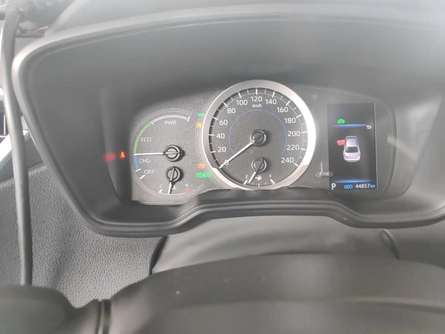 Toyota Levin 2021 Dual-Engine 1.8H E-CVT Luxury Edition — миниатюра 14