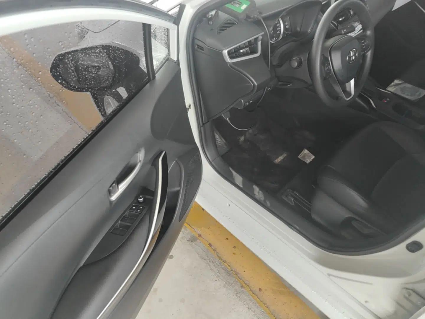 Toyota Levin 2021 Dual-Engine 1.8H E-CVT Luxury Edition — миниатюра 18