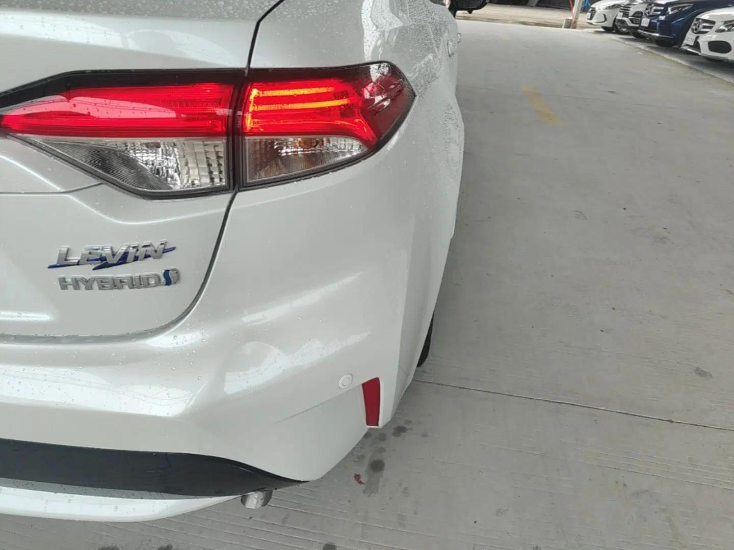 Toyota Levin 2021 Dual-Engine 1.8H E-CVT Luxury Edition — миниатюра 9