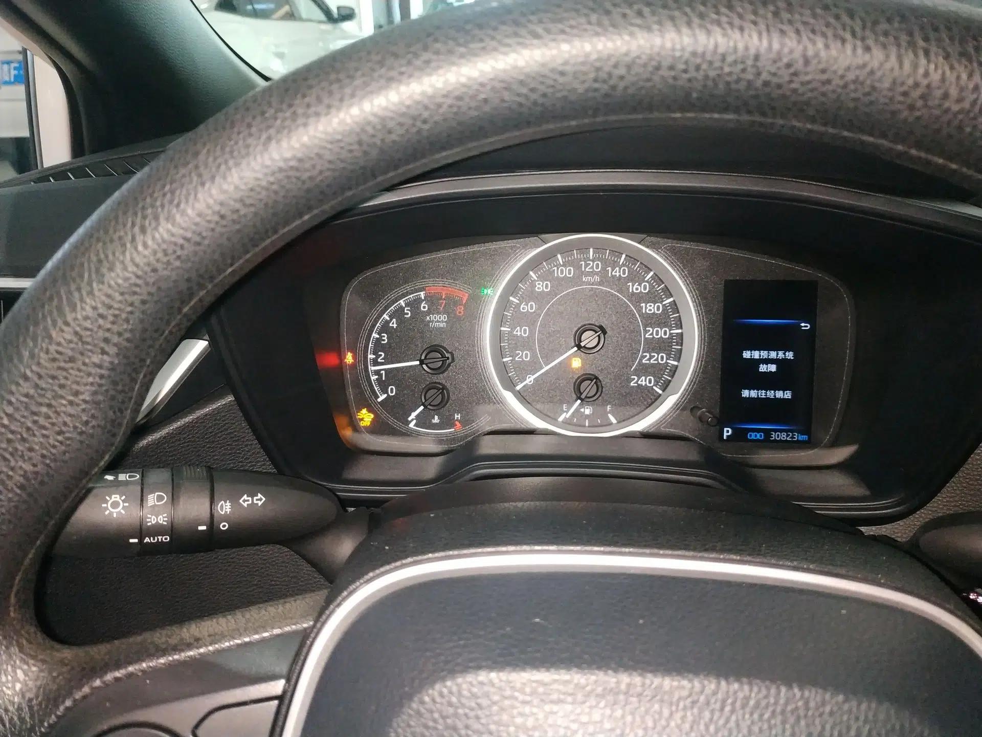Toyota Levin 2021 185T CVT Sport Edition — миниатюра 14