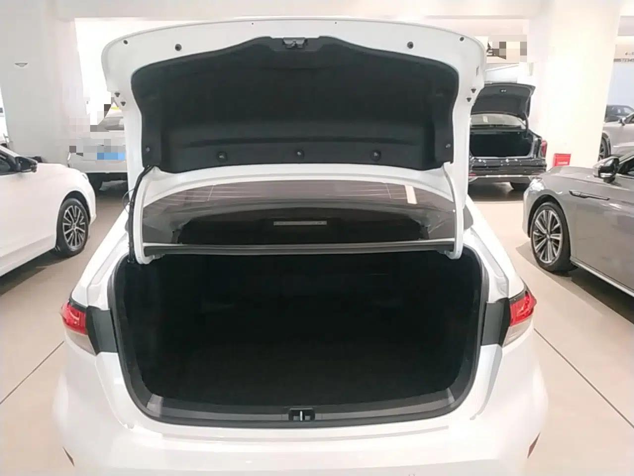 Toyota Levin 2021 185T CVT Sport Edition — миниатюра 22