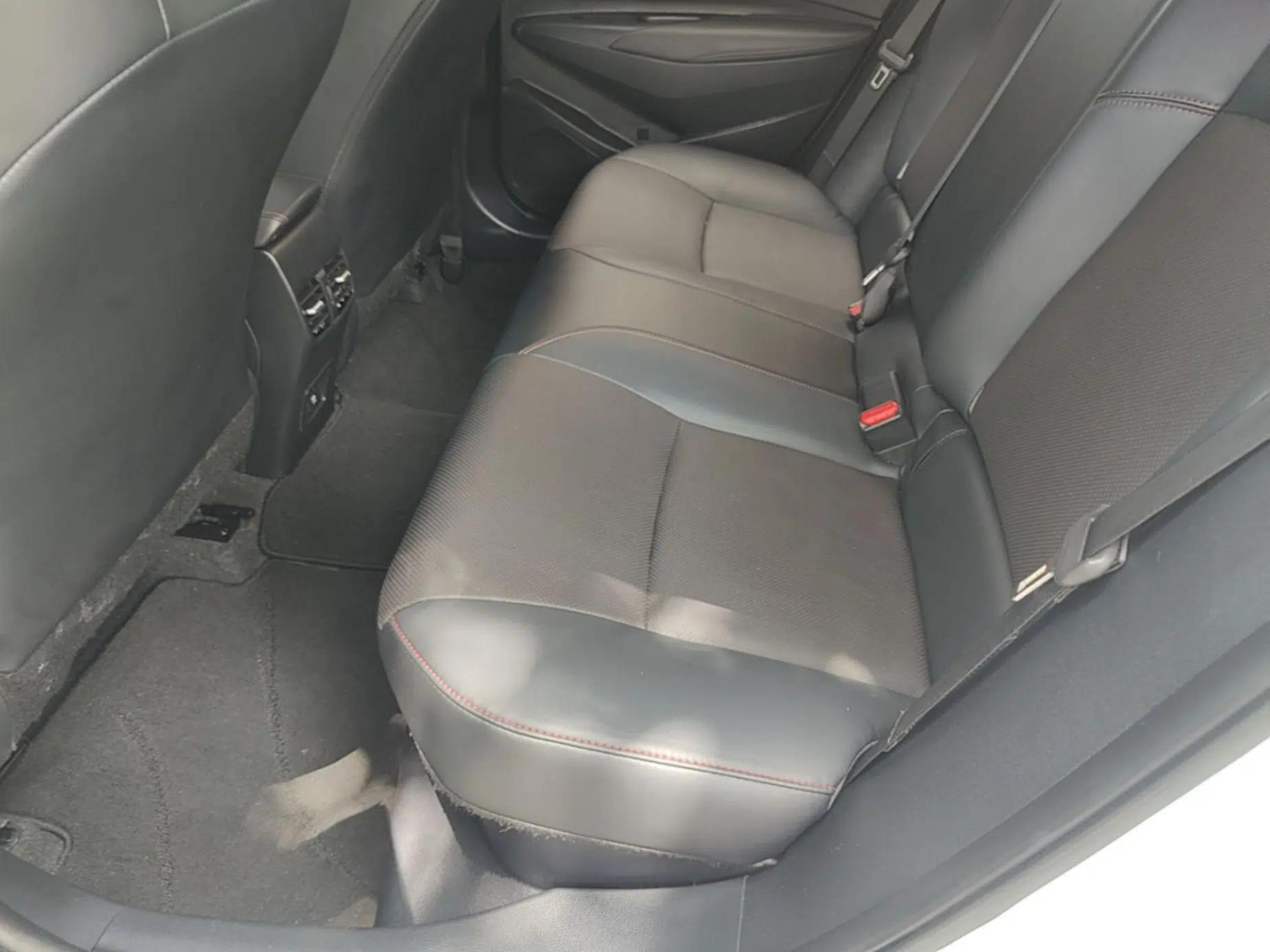 Toyota Levin 2022 Dual-Motor 1.8H E-CVT Sport Edition — миниатюра 25