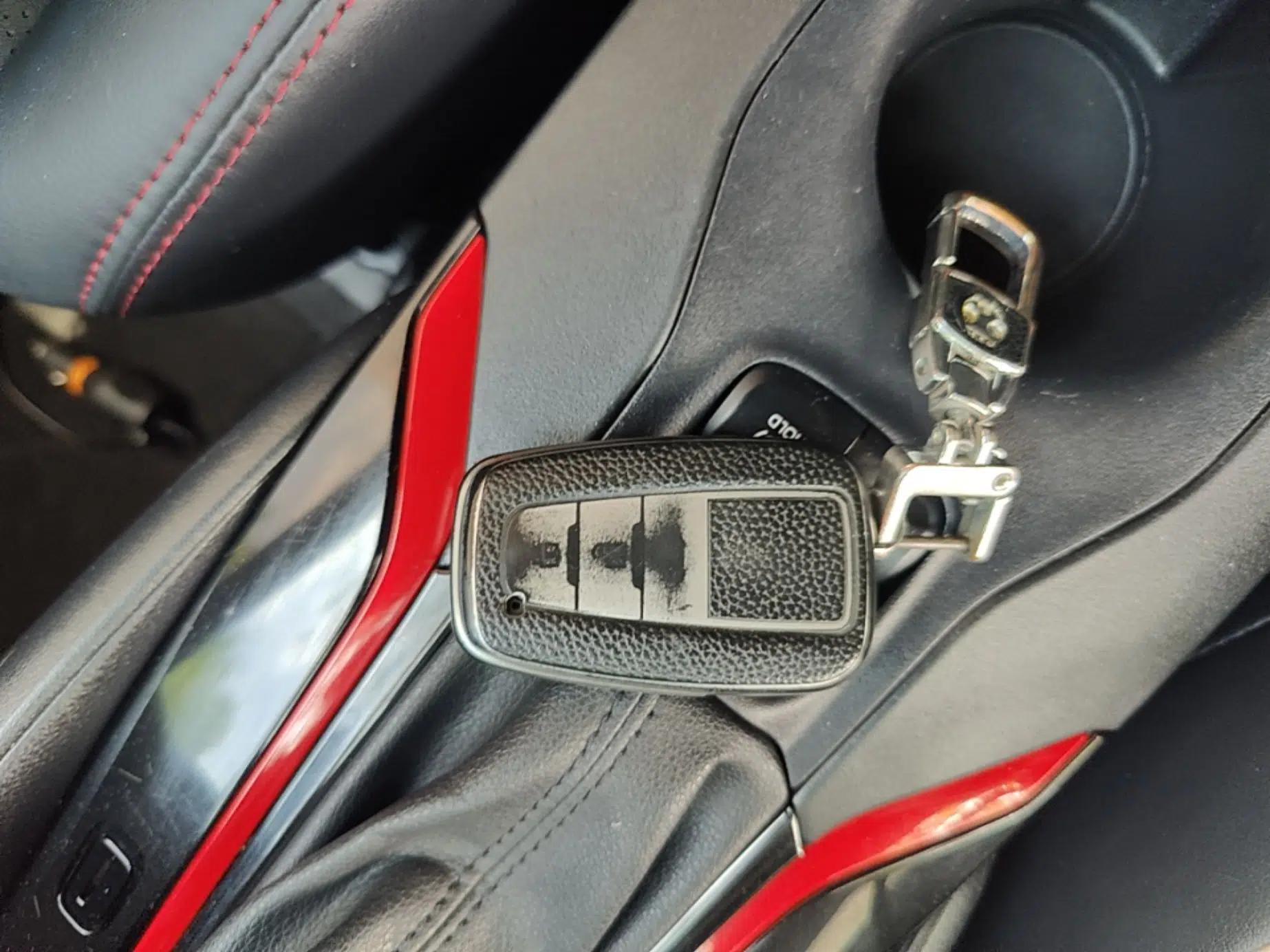 Toyota Levin 2022 Dual-Motor 1.8H E-CVT Sport Edition — миниатюра 28