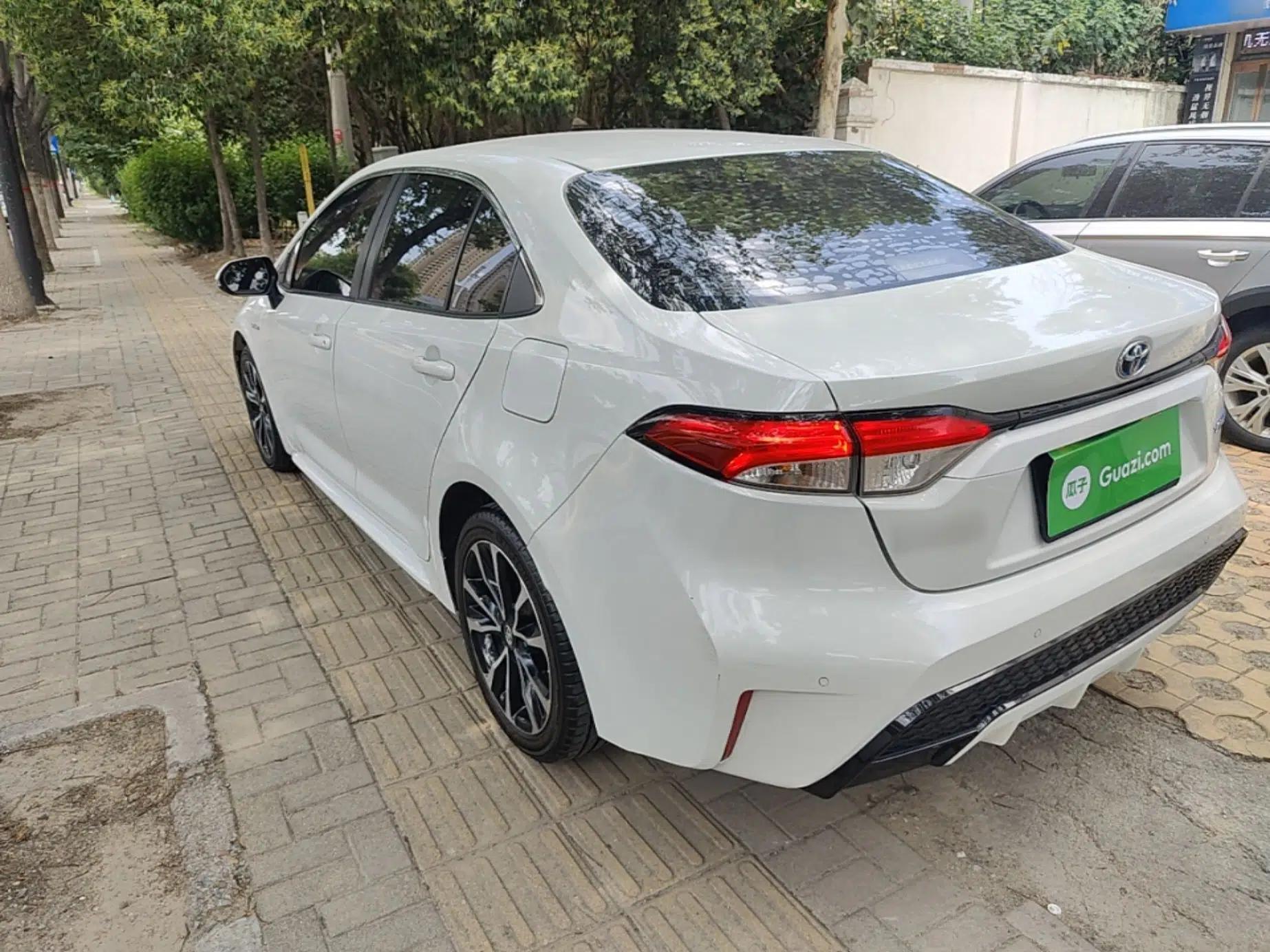 Toyota Levin 2022 Dual-Motor 1.8H E-CVT Sport Edition — миниатюра 4