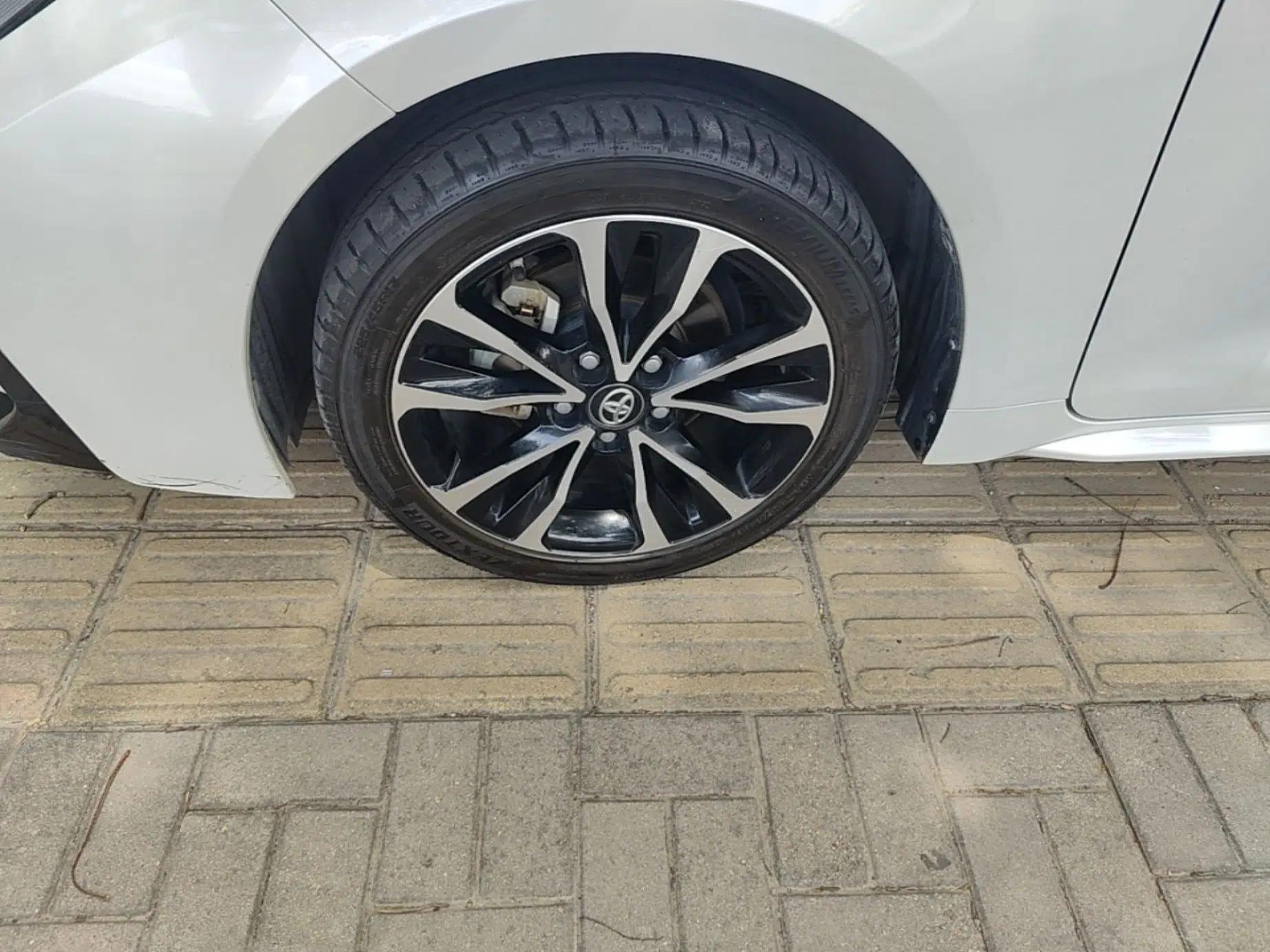 Toyota Levin 2022 Dual-Motor 1.8H E-CVT Sport Edition — миниатюра 10