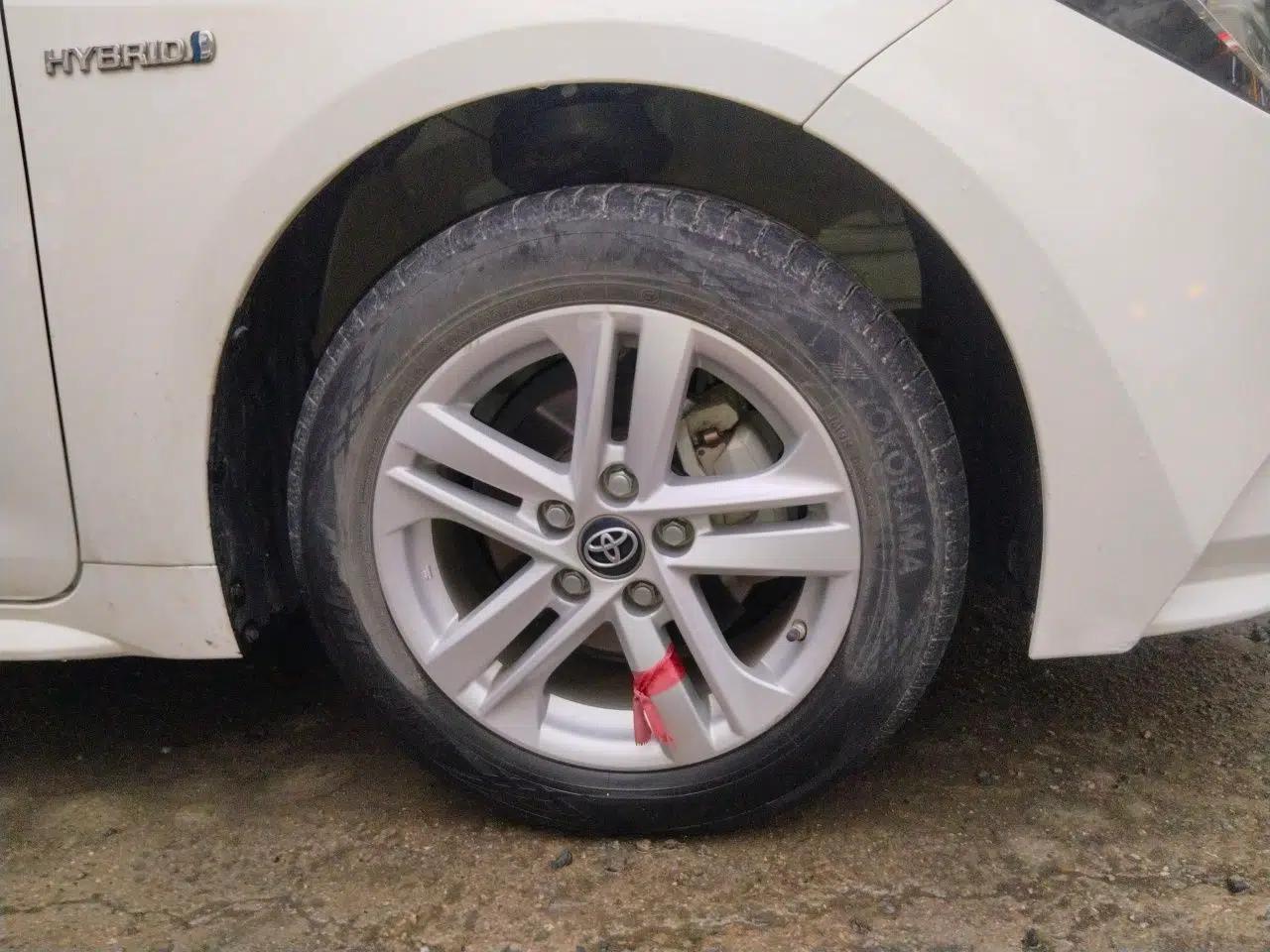 Toyota Levin 2022 Dual-Engine 1.8H E-CVT Luxury Edition — миниатюра 8