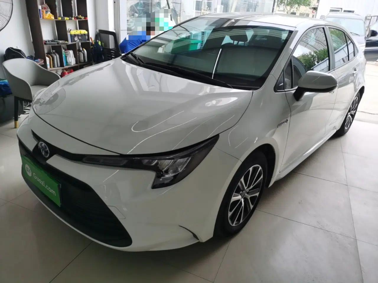 Toyota Levin 2023 Smart Electric Hybrid Dual-Engine 1.8L Leading Edition — миниатюра 1
