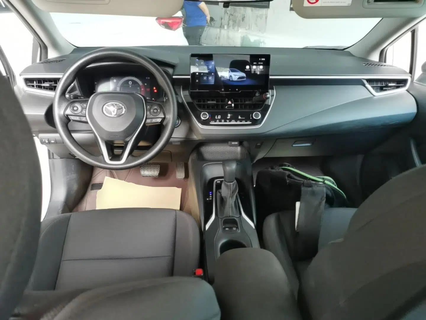 Toyota Levin 2023 Smart Electric Hybrid Dual-Engine 1.8L Leading Edition — миниатюра 12
