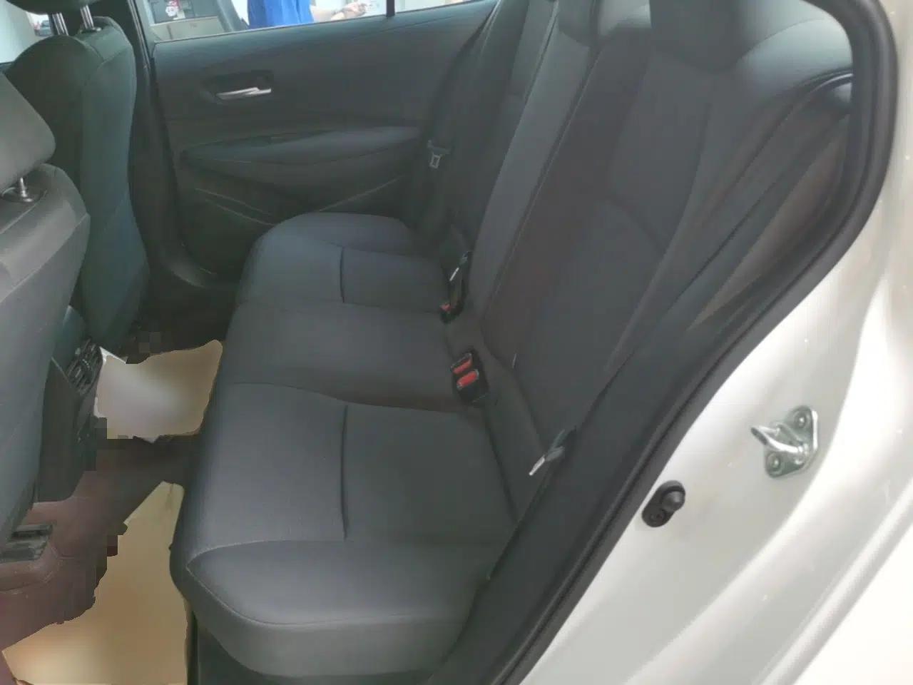 Toyota Levin 2023 Smart Electric Hybrid Dual-Engine 1.8L Leading Edition — миниатюра 20