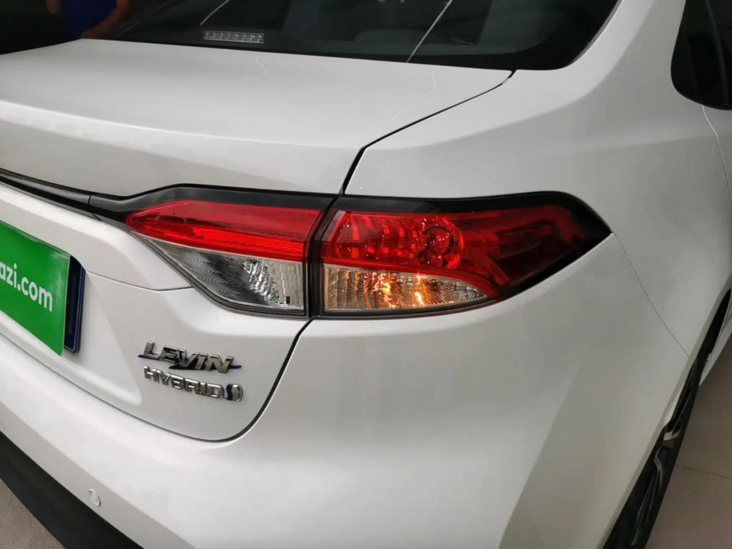 Toyota Levin 2023 Smart Electric Hybrid Dual-Engine 1.8L Leading Edition — миниатюра 9