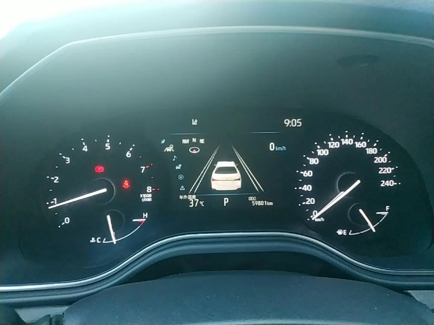 Toyota Avalon 2022 2.0L Luxury Edition — миниатюра 14
