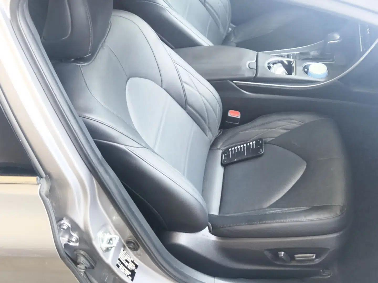 Toyota Avalon 2019 Dual-Engine 2.5L XLE Prestige Version China VI Standard — миниатюра 19
