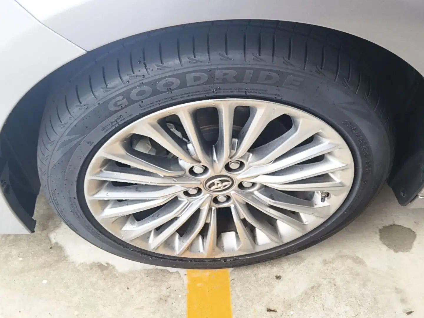 Toyota Avalon 2019 Dual-Engine 2.5L XLE Prestige Version China VI Standard — миниатюра 10